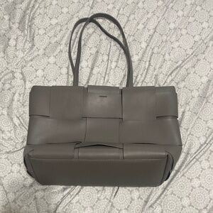 Remi/reid Paya interwoven vegan leather bag